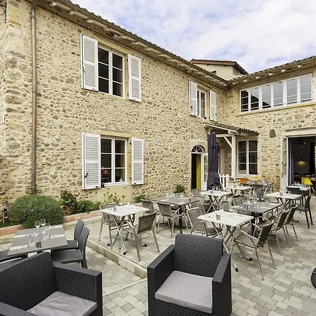 Hotel Logis La Benoite