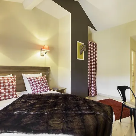 Hotel Logis La Benoite 4*