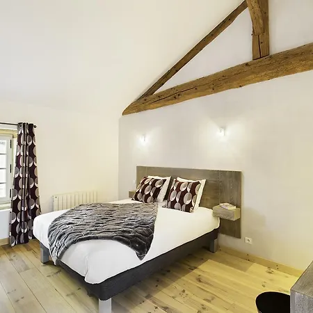 Logis La Benoite Hotel 4*