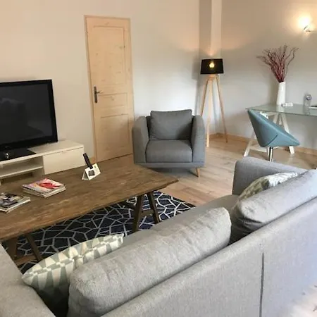 Logis La Benoite Hotel